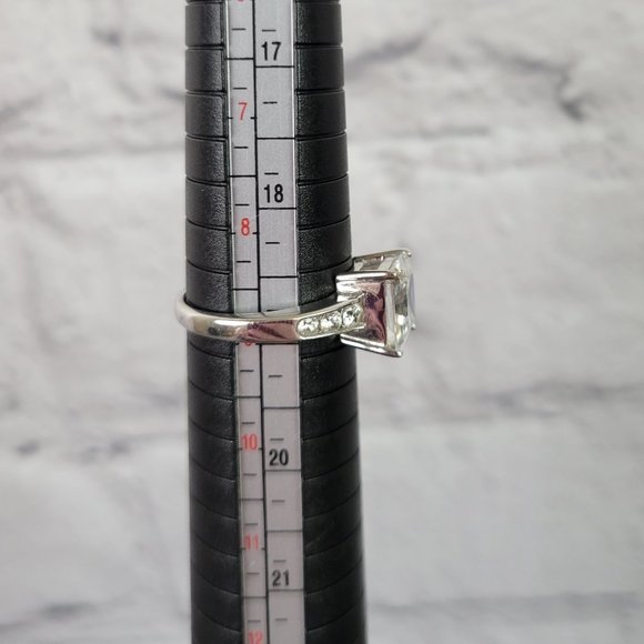 Sparkling Silver 4ct Princess Cut w/ Round Side Stones CZ Engagement Ring, Sz 9 - Picture 14 of 14